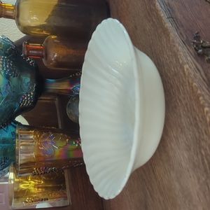 Fire King Anchor Hocking Swirl 8.5" Serving Bowl